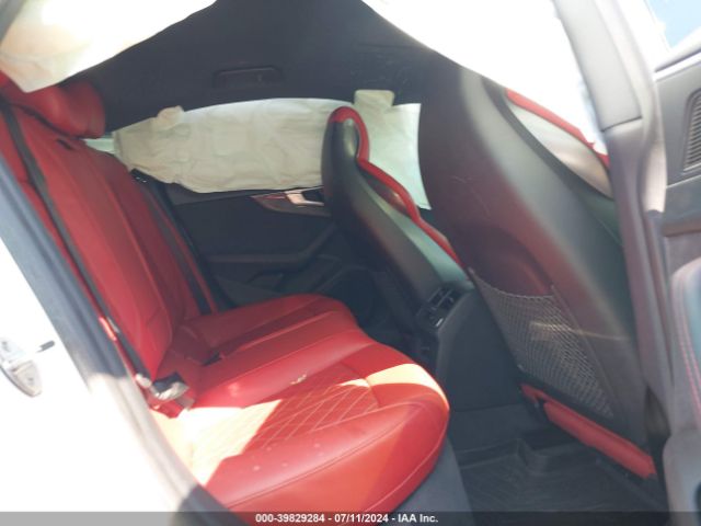 WAUB4CF56JA119374 Audi S5 3.0t Premium Plus