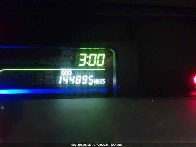 Toyota Prius V Two 2015 JTDZN3EU2FJ029265 Image 7