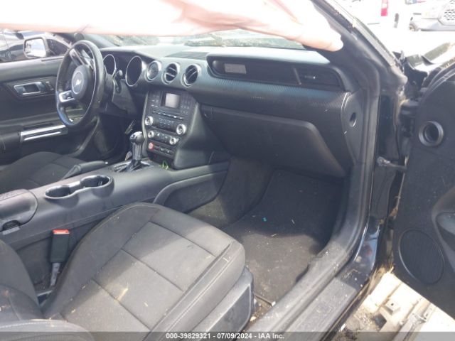 1FA6P8AMXH5346518 Ford Mustang V6