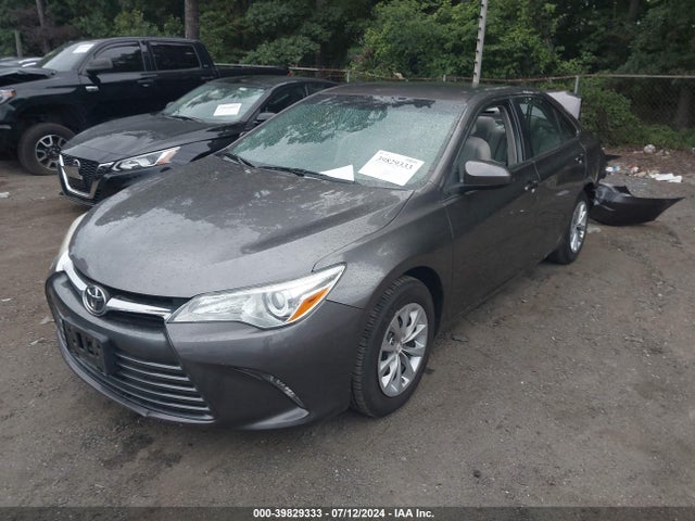 Toyota CAMRY LE 2015 4T4BF1FK7FR473581 Image 2