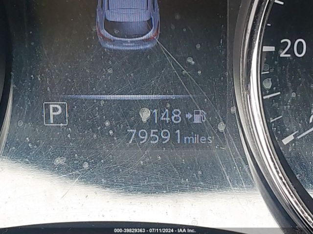 JN1BJ1CRXJW251597 Nissan Rogue Sport Sv