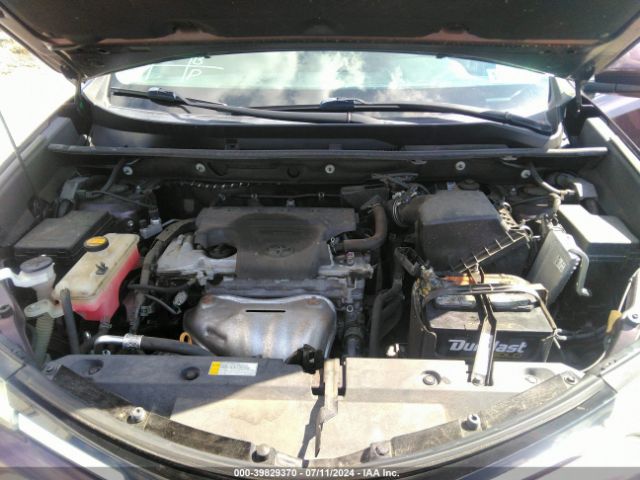 2T3RFREV2GW463150 Toyota Rav4 Xle