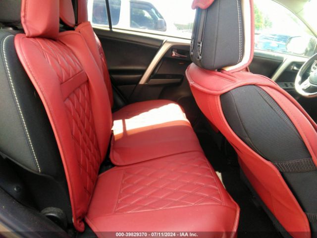 2T3RFREV2GW463150 Toyota Rav4 Xle