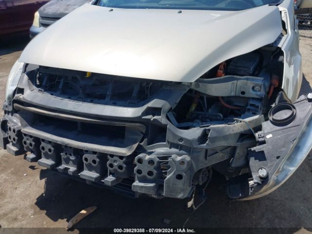 1FADP5CU4GL101906 Ford C-max Energi Sel