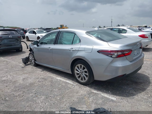 Toyota CAMRY LE 2023 4T1C11AK7PU771876 Image 3