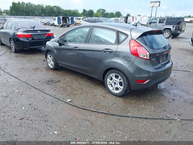 Ford FIESTA SE 2016 3FADP4EJ8GM112760 Image 3