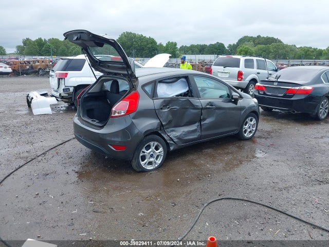 Ford FIESTA SE 2016 3FADP4EJ8GM112760 Image 4