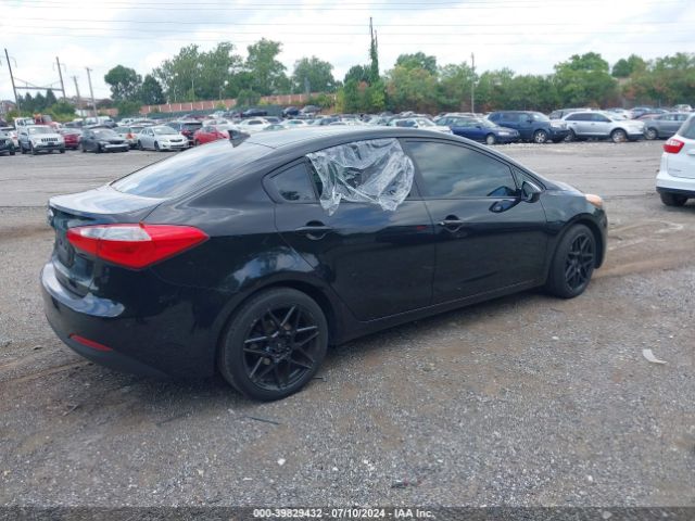KNAFK4A65F5307042 KIA FORTE LX