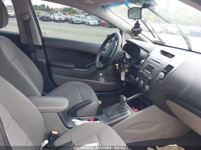 KNAFK4A65F5307042 KIA FORTE LX