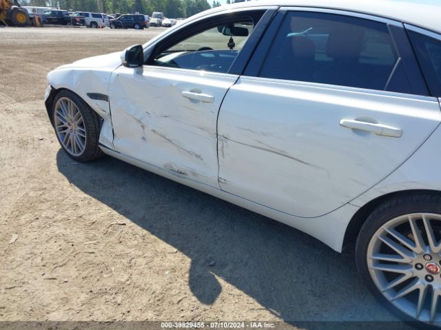 SAJBE4BV1HCY48510 Jaguar Xf 35t Prestige