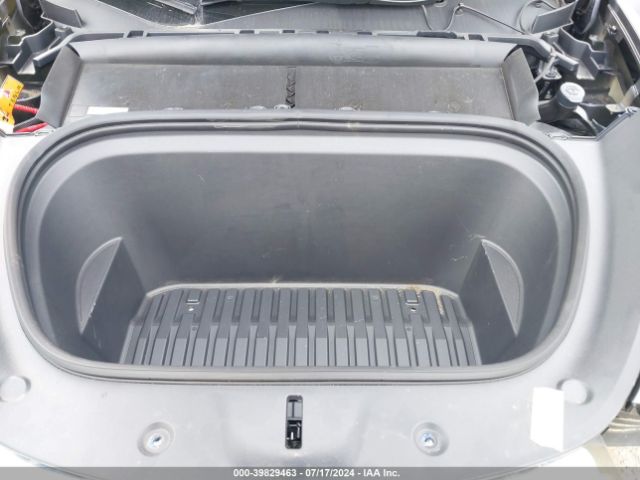 2023 TESLA MODEL Y 7SAYGDEF4PF903186 Photo 9