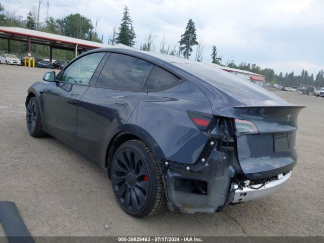 2023 TESLA MODEL Y 7SAYGDEF4PF903186 Photo 2