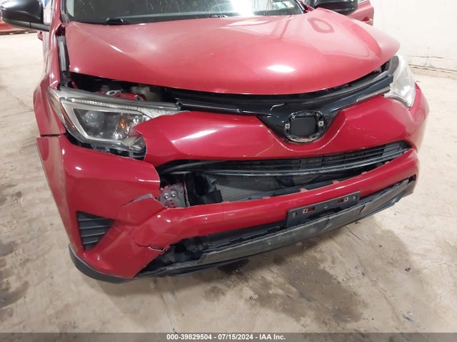 Toyota RAV4 LE 2017 JTMBFREV1HJ143836 Image 6