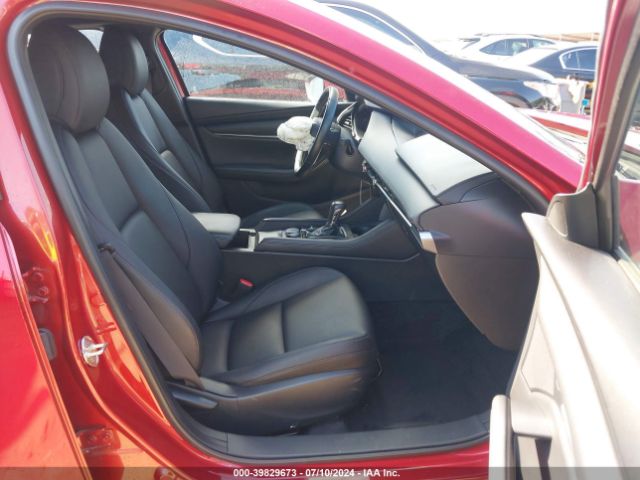 JM1BPAKL4N1515571 Mazda Mazda3 Select