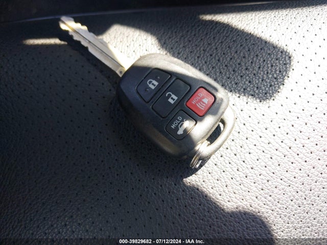 Toyota COROLLA LE 2015 2T1BURHE6FC470694 Image 11