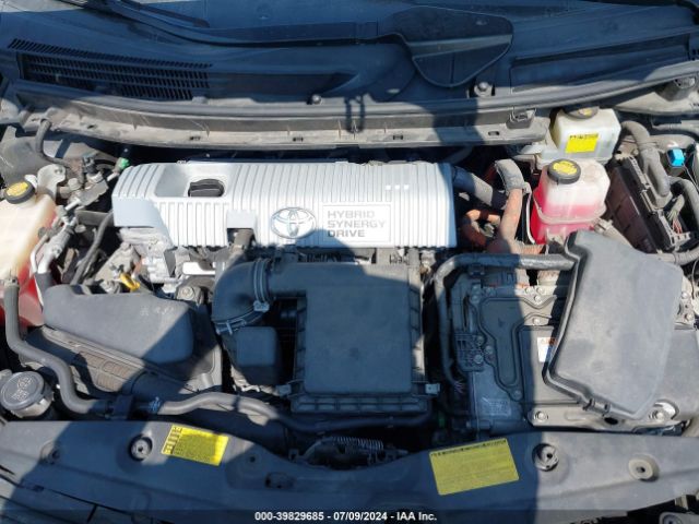 JTDKN3DU9E1764889 Toyota Prius Two