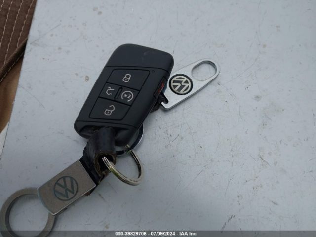 3VVTX7B25NM075623 Volkswagen Taos 1.5t Se