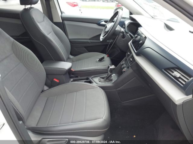 3VVTX7B25NM075623 Volkswagen Taos 1.5t Se