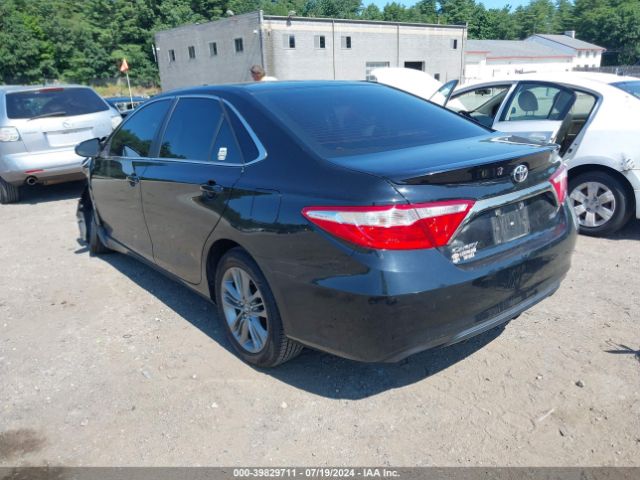 4T1BF1FK0HU386702 Toyota CAMRY SE