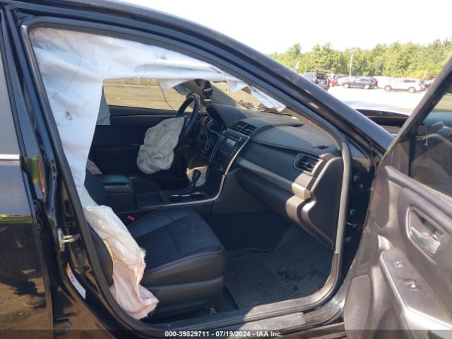 4T1BF1FK0HU386702 Toyota CAMRY SE