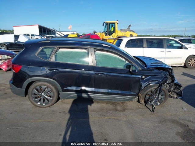 3VV5X7B28RM064081 Volkswagen Taos 1.5t S