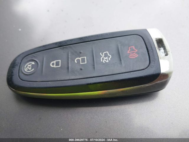 1FADP3N2XHL280129 Ford Focus Titanium