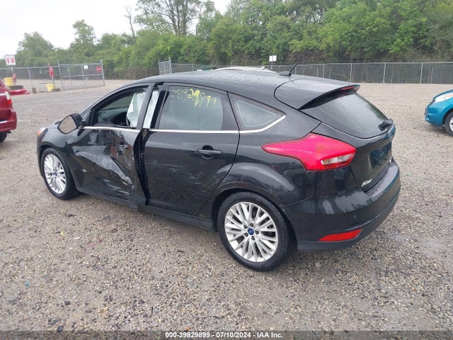 Ford Focus Titanium 2015 1FADP3N24FL377176 Image 3