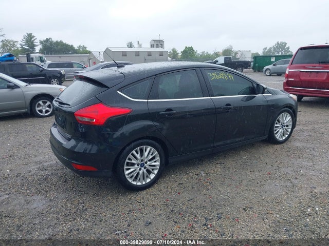 Ford Focus Titanium 2015 1FADP3N24FL377176 Image 4