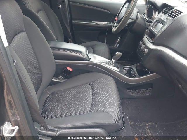 Dodge JOURNEY SE 2018 3C4PDCAB0JT518425 Image 5