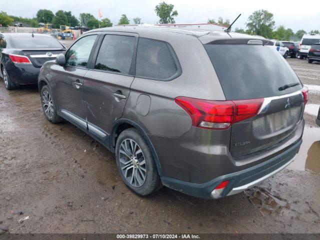 JA4AD2A37GZ063027 Mitsubishi Outlander Es