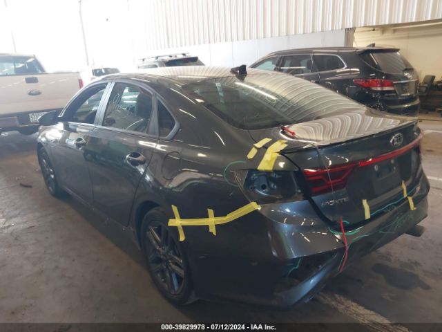 3KPF34AD2ME364766 KIA Forte Gt-line