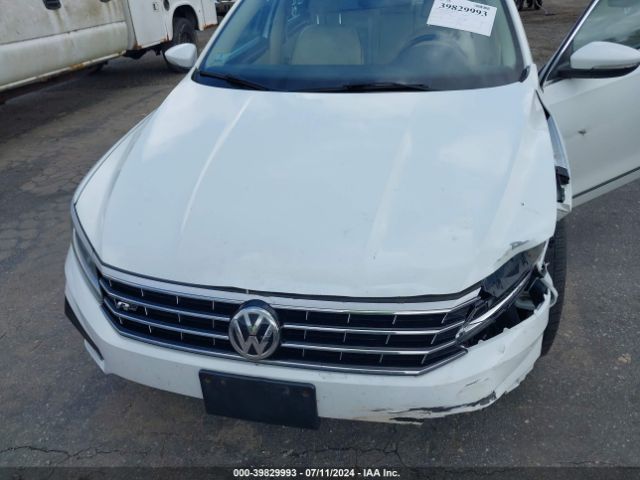 1VWDT7A39HC019762 Volkswagen Passat 1.8t R-line