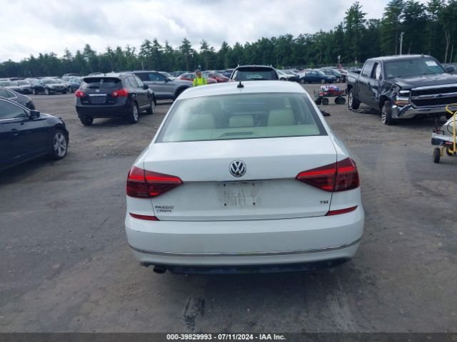 1VWDT7A39HC019762 Volkswagen Passat 1.8t R-line