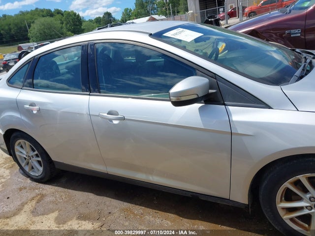 Ford FOCUS SE 2015 1FADP3F22FL260422 Image 13