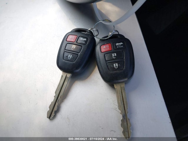 Toyota COROLLA SE 2018 5YFBURHE4JP783395 Image 11
