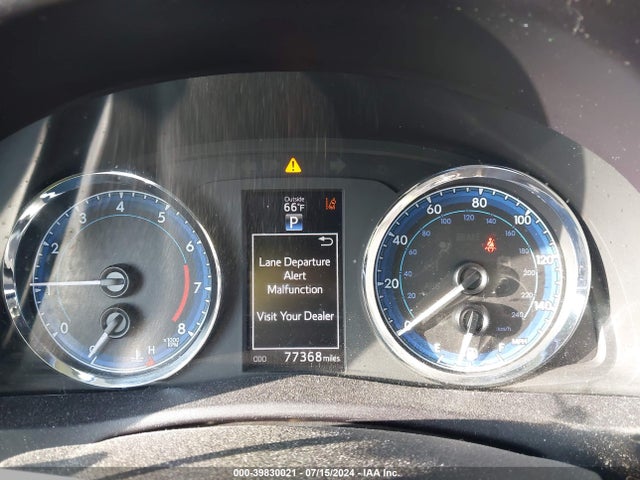 Toyota COROLLA SE 2018 5YFBURHE4JP783395 Image 7