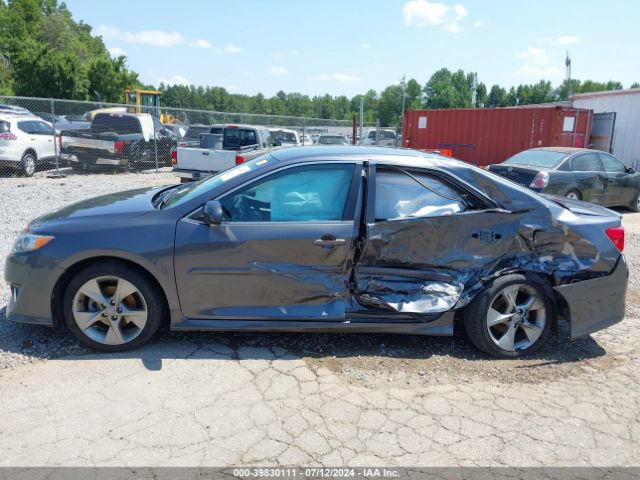 4T1BK1FK4EU026811 Toyota Camry Se V6