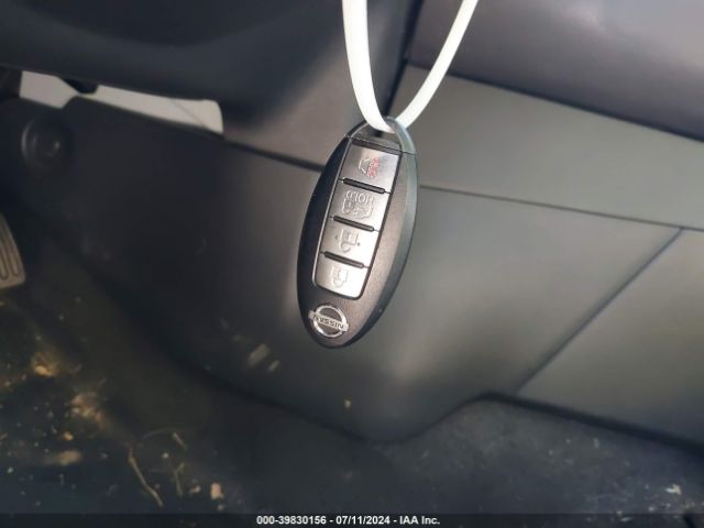 1N4AZ1CP4KC317893 Nissan LEAF S