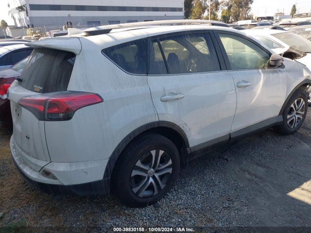 Toyota RAV4 LE 2016 JTMZFREV4GJ085461 Image 4