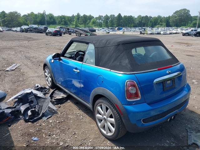 2010 MINI COOPER S WMWMS3C54ATY51803 Photo 2