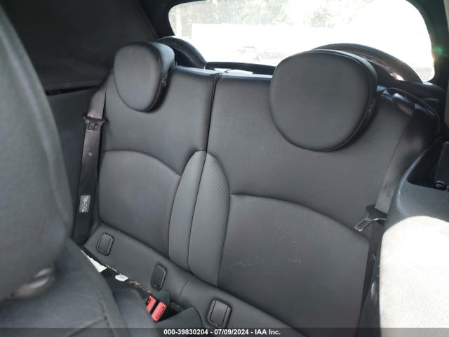 2010 MINI COOPER S WMWMS3C54ATY51803 Photo 7
