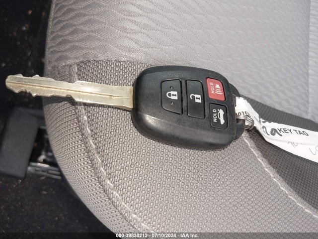 Toyota COROLLA LE 2019 2T1BURHE8KC167992 Image 11