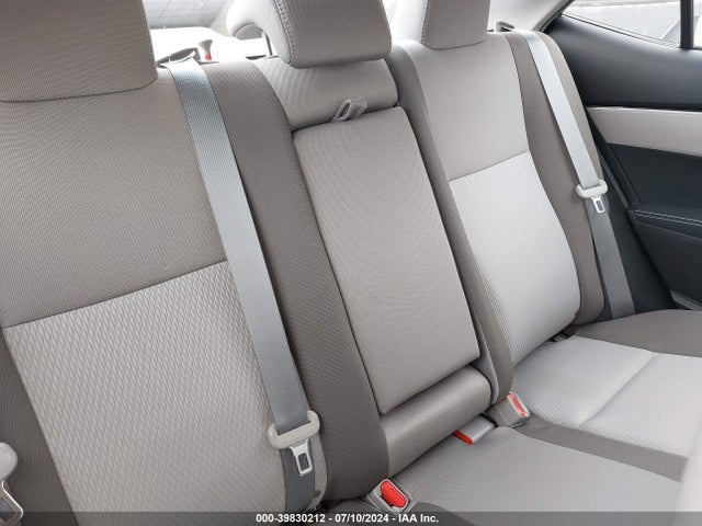 Toyota COROLLA LE 2019 2T1BURHE8KC167992 Image 8