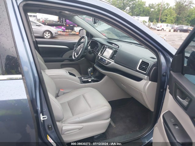 Toyota Highlander Xle V6 2015 5TDKKRFH8FS119490 Image 5