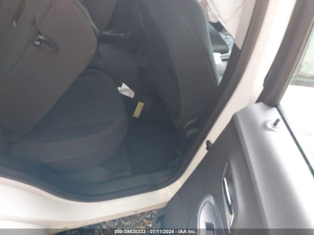 3GNCJNSB7JL372968 Chevrolet TRAX LS