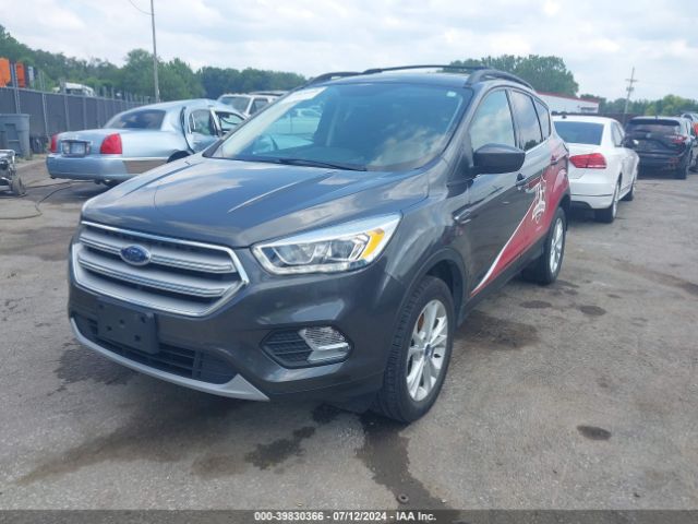 1FMCU9HD6JUD38120 Ford ESCAPE SEL
