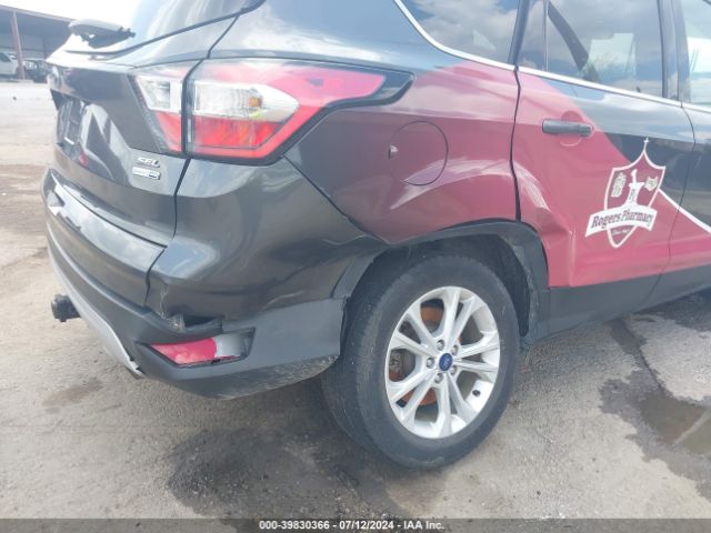 1FMCU9HD6JUD38120 Ford ESCAPE SEL