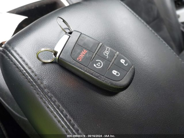 1C4RJFAGXFC942552 Jeep Grand Cherokee Altitude