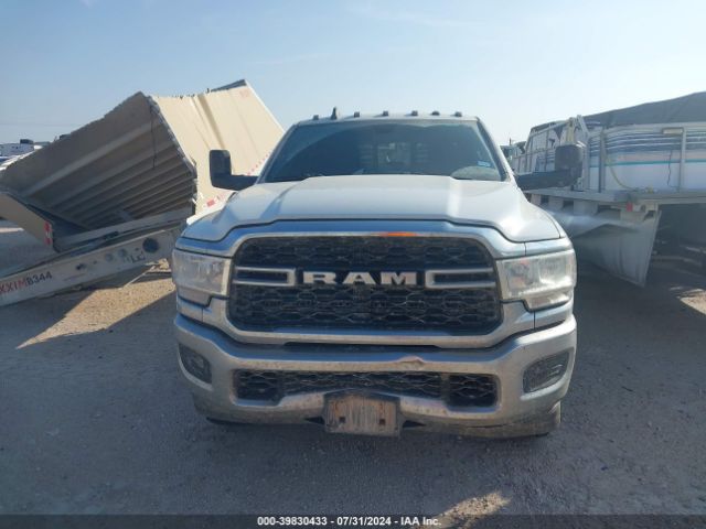 3C6UR5HJ2MG698590 RAM 2500 Tradesman  4x4 8' Box