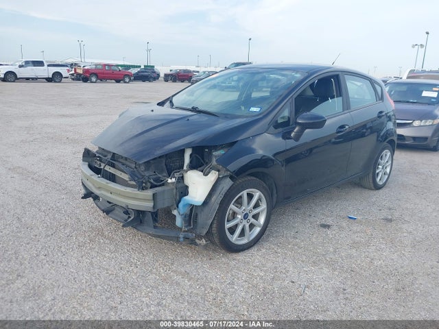 Ford FIESTA SE 2019 3FADP4EJ0KM138147 Image 2